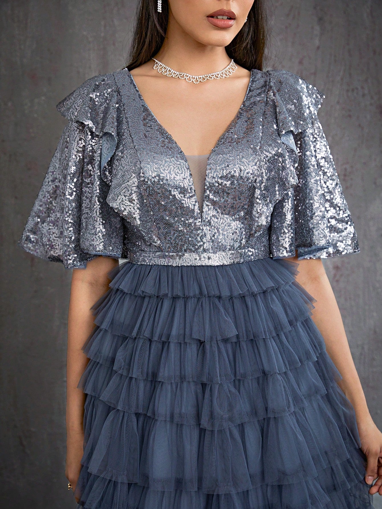 V-Neck Beaded Mesh Layered Cake Dress With Flounce Sleeve For High-End Evening Party