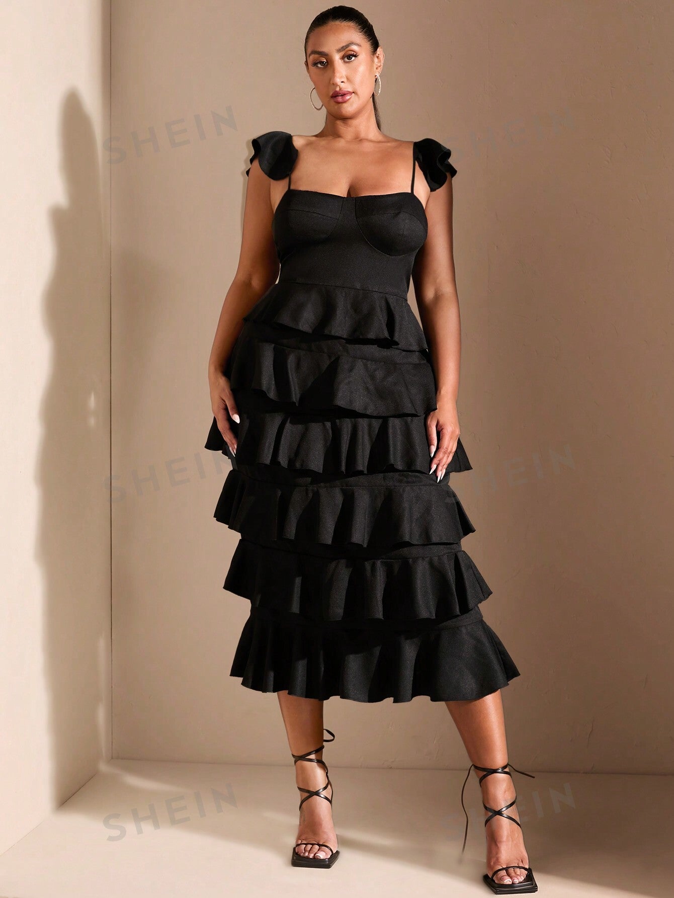 BAE Bridgerton Style Dress  Plus Size Romantic Vacation Date Black Tiered Ruffle Halter Top Mid-Length Dress