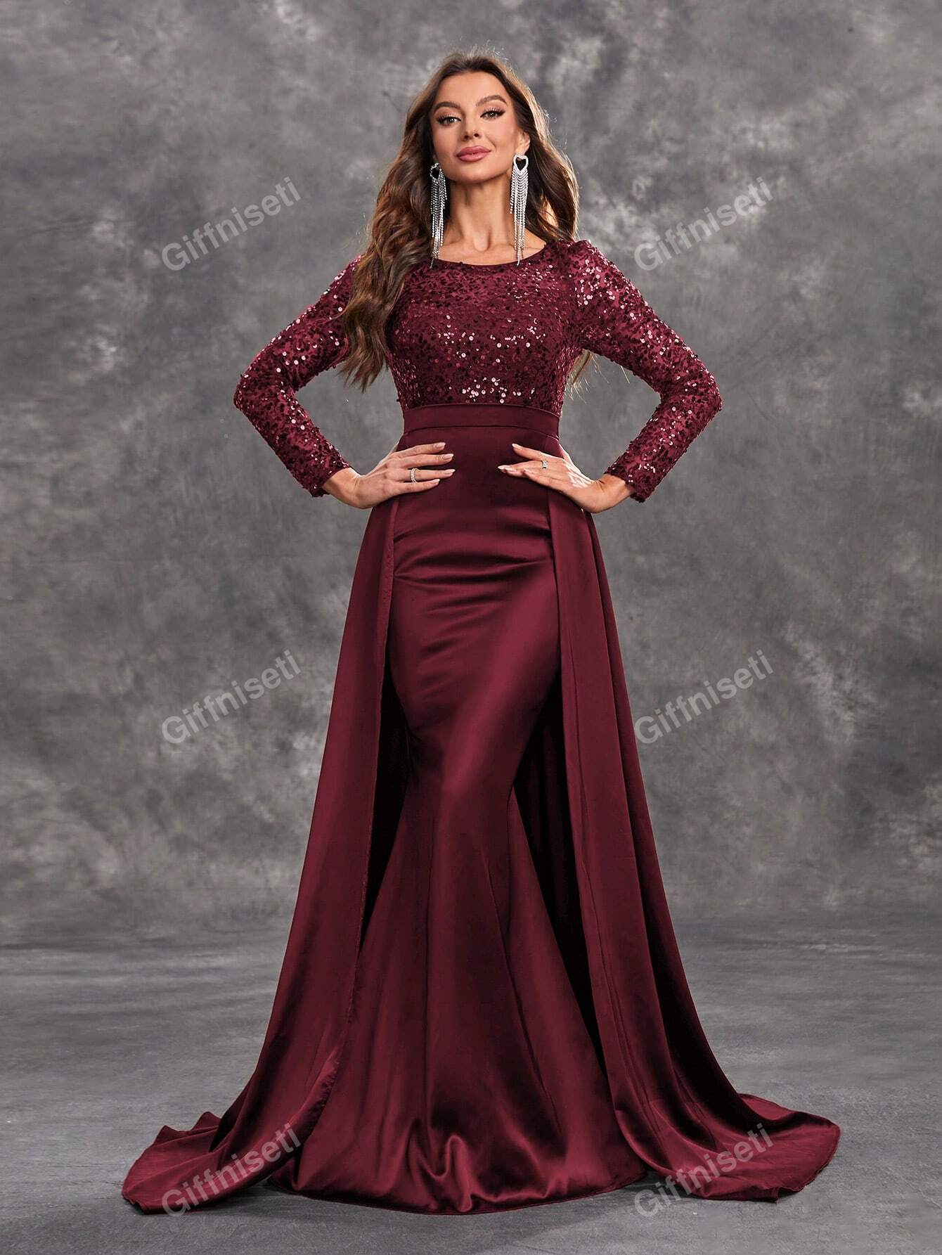 Giffniseti Women's Glittery Splice Long Sleeve Round Neck Mermaid Hem Trail Sexy Elegant Evening Dress